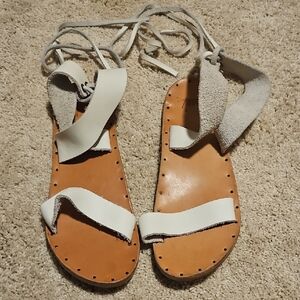 Beek Stylish White Leather Sandals